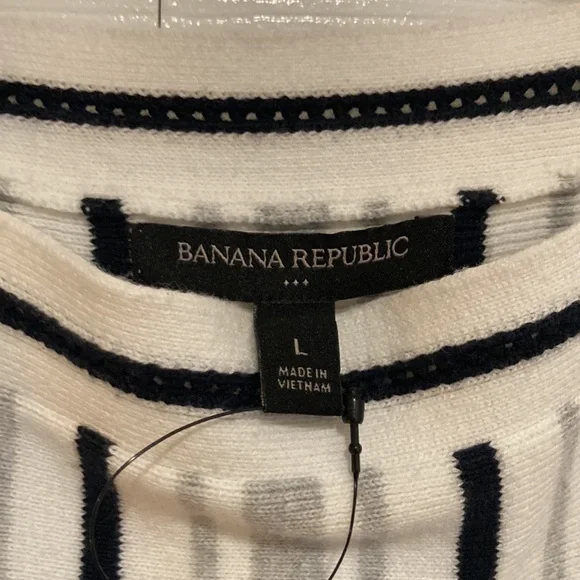 Banana Republic SWEATER TANK - Picture 5 of 8